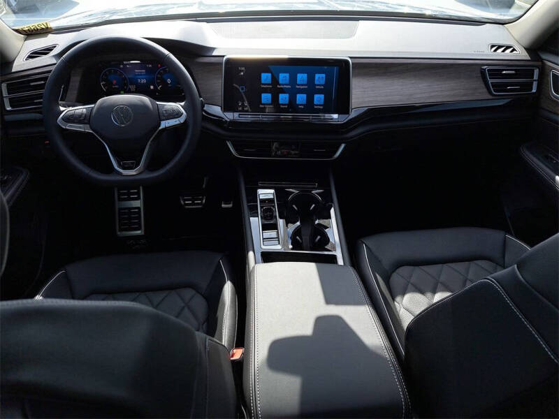 2025 Volkswagen Atlas SEL Premium R-Line 4Motion