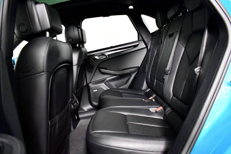 2019 Porsche Macan S