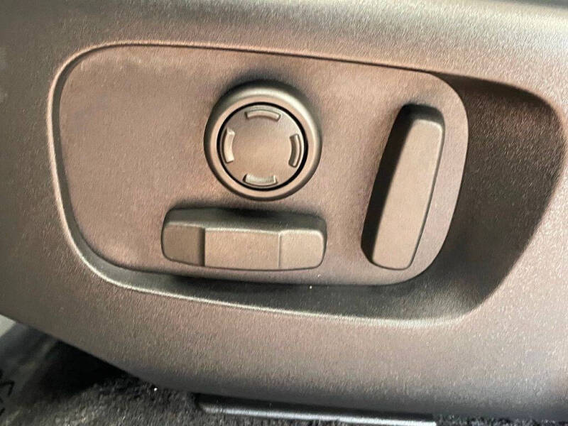 2020 Land Rover Range Rover Evoque SE