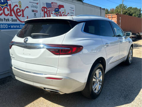 2020 Buick Enclave Essence