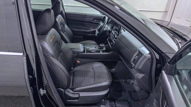 2024 Nissan Pathfinder Rock Creek