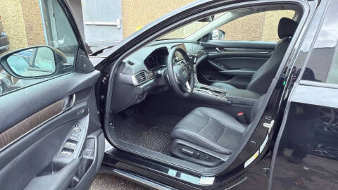 2019 Honda Accord Hybrid Touring