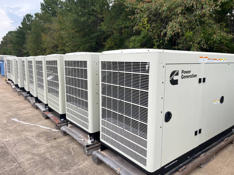 2025 Cummins RS 100kw Quiet Connect