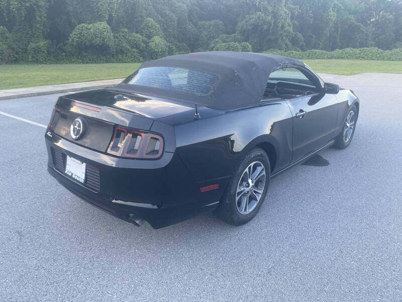 2014 Ford Mustang V6 Premium