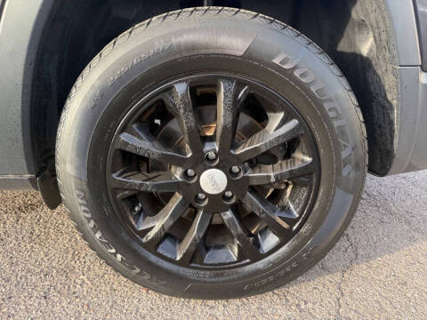 2020 Jeep Cherokee Latitude Lux