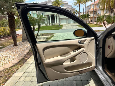 2003 Jaguar X-Type 2.5