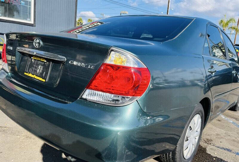 2006 Toyota Camry LE