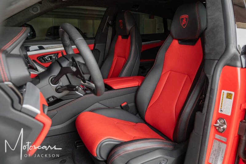 2019 Lamborghini Urus