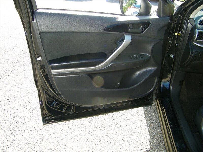 2020 Mitsubishi Eclipse Cross ES