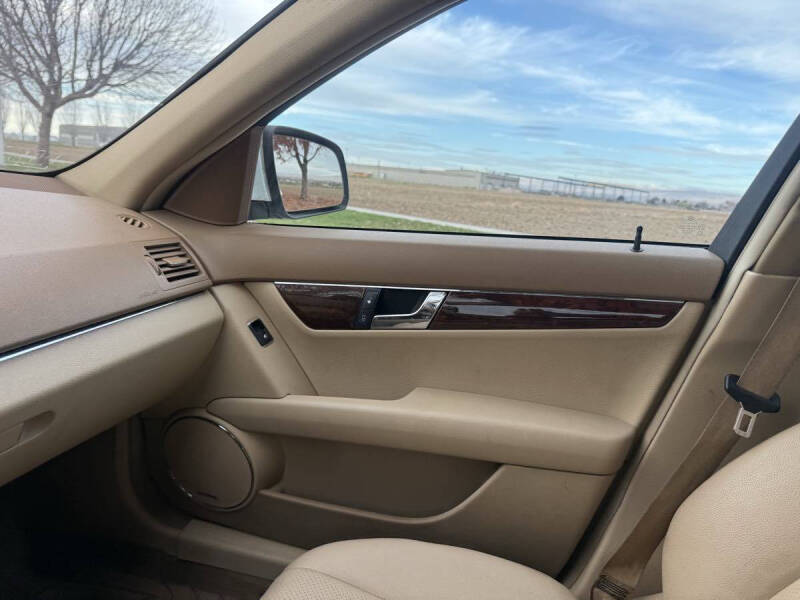 2008 Mercedes-Benz C-Class