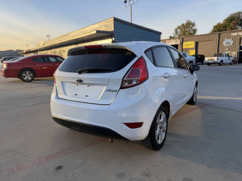 2015 Ford Fiesta SE