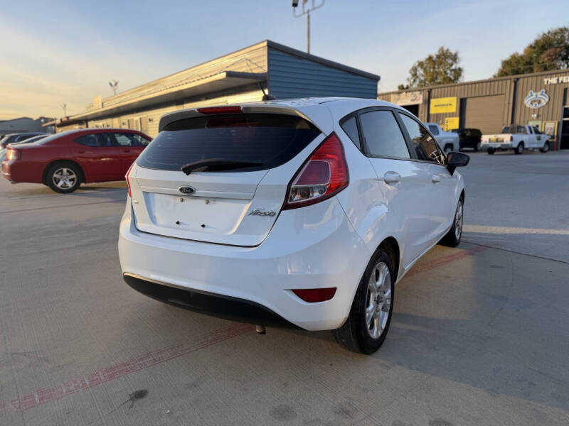 2015 Ford Fiesta SE