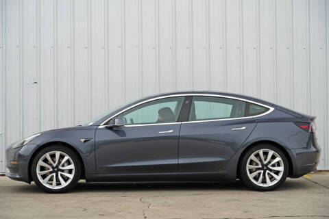 2020 Tesla Model 3 Standard Range Plus