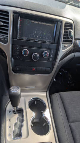 2012 Jeep Grand Cherokee Laredo