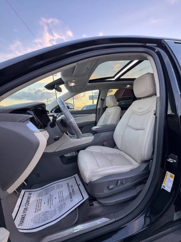 2018 Cadillac XT5 Premium Luxury