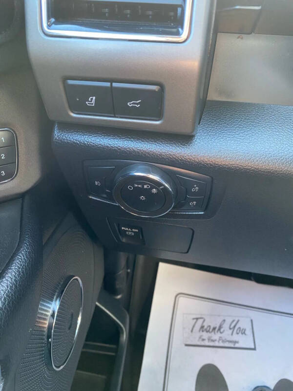 2020 Ford Expedition XLT