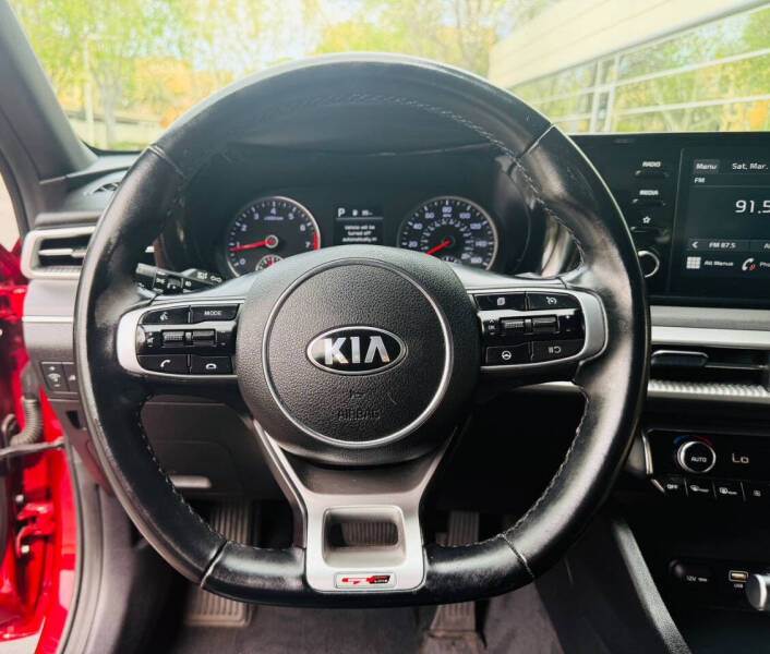 2021 Kia K5 GT-Line