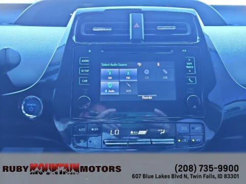 2019 Toyota Prius LE