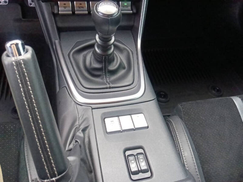 2023 Toyota GR86 Premium