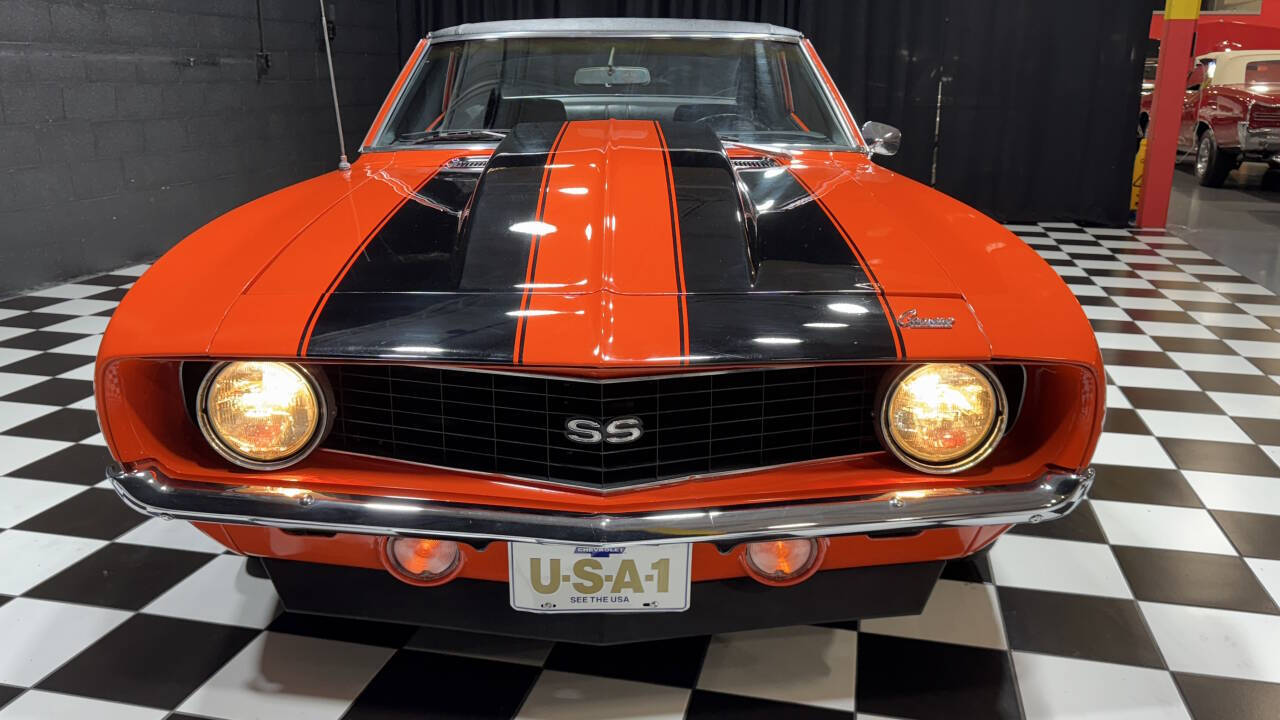1969 Chevrolet Camaro 18