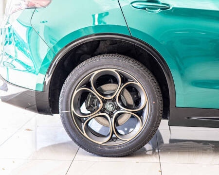 2025 Alfa Romeo Stelvio