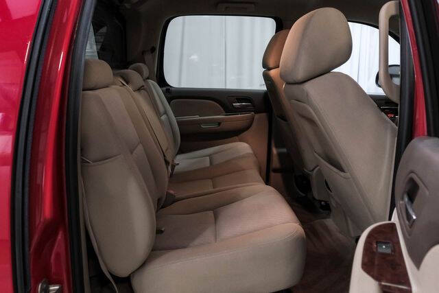2011 Chevrolet Avalanche LS