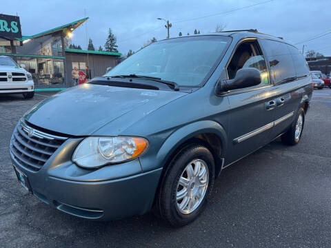 2006 Chrysler Town and Country Touring
