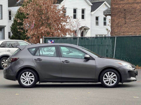 2012 Mazda MAZDA3 i Grand Touring
