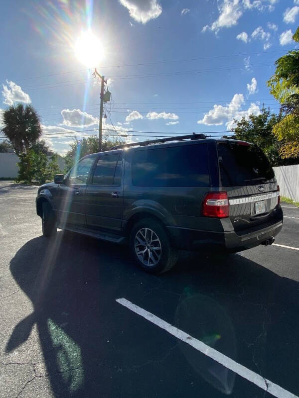 2016 Ford Expedition EL XLT