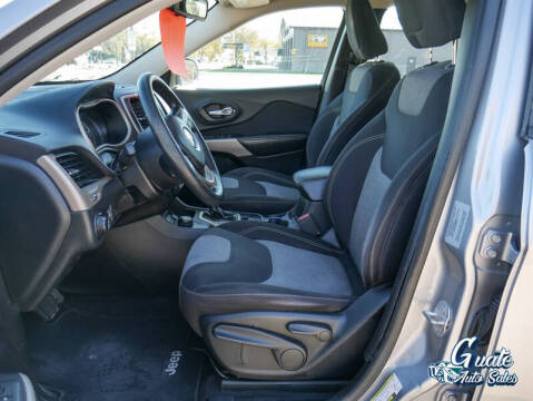 2017 Jeep Cherokee Sport