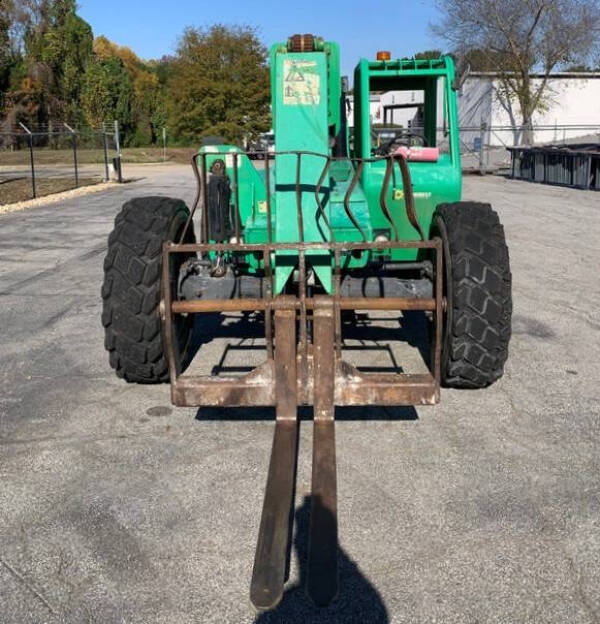 2014 SkyTrak 8042 Legacy