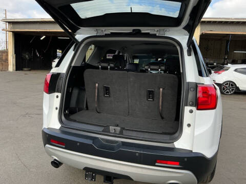 2019 GMC Acadia SLT-1