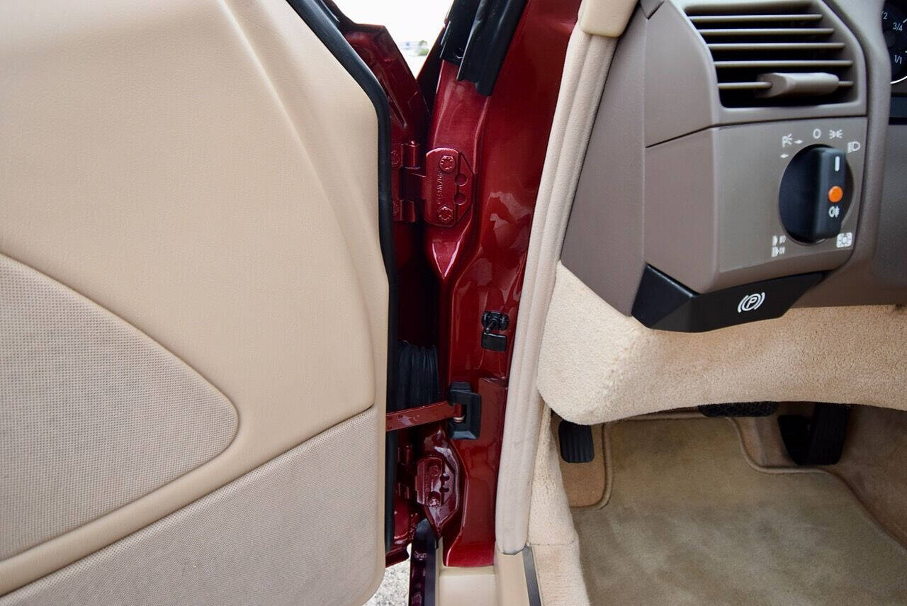 1999 Mercedes-Benz SL-Class 82