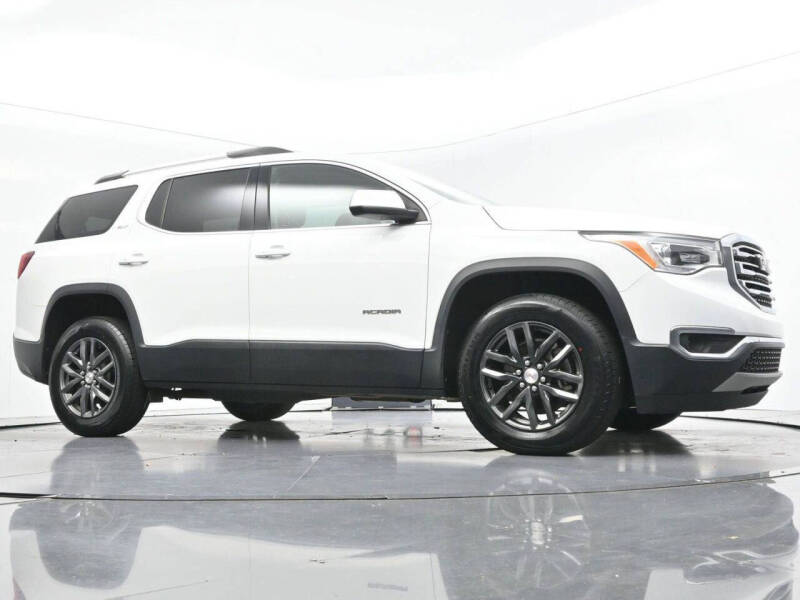 2019 GMC Acadia SLT-1