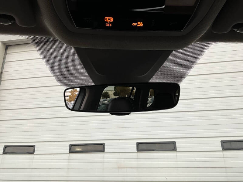 2025 Volkswagen Atlas SE 4Motion