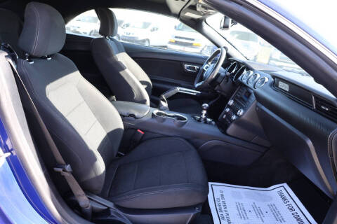 2015 Ford Mustang V6