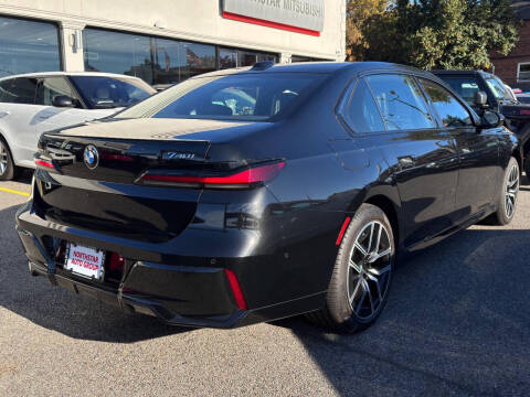 2023 BMW 7 Series 740i