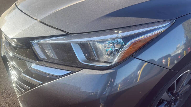 2023 Nissan Versa SV