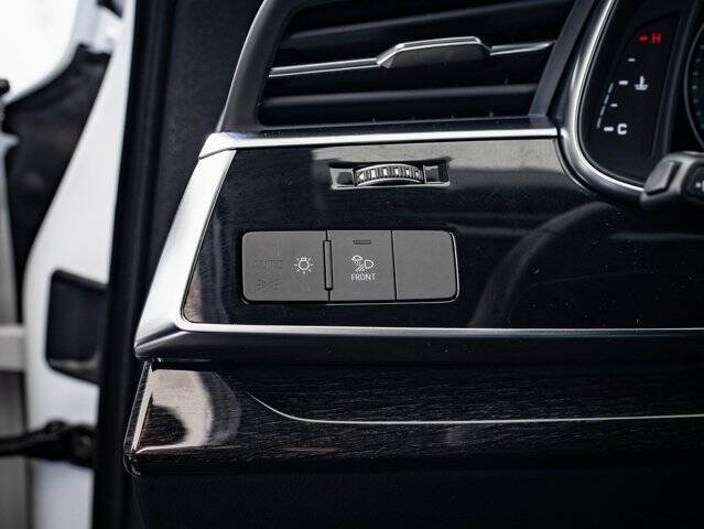 2022 Audi Q7 quattro Premium Plus 55 TFSI