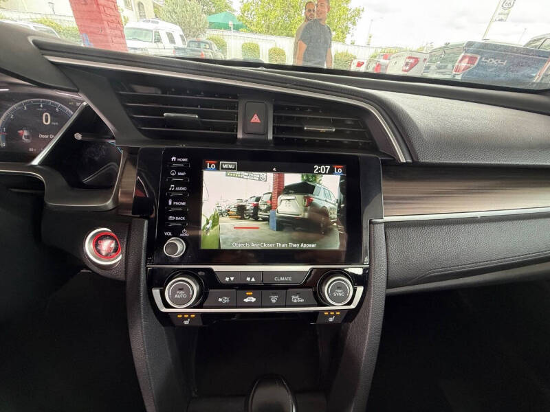2019 Honda Civic Touring