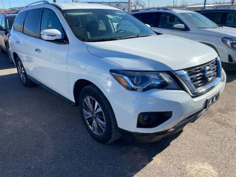 2020 Nissan Pathfinder for sale at FAST LANE AUTOS in Spearfish SD
