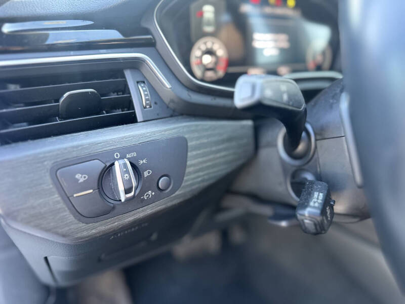 2021 Audi A4 quattro S line Prem Plus 45 TFSI