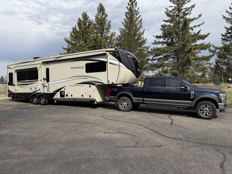 2023 Jayco Pinnacle