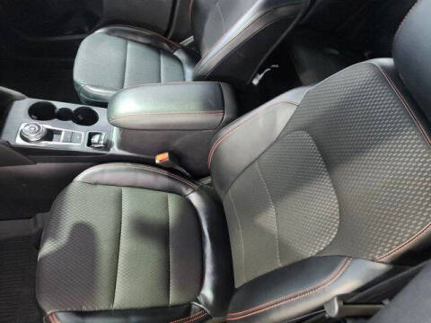 2023 Ford Escape Hybrid ST-Line