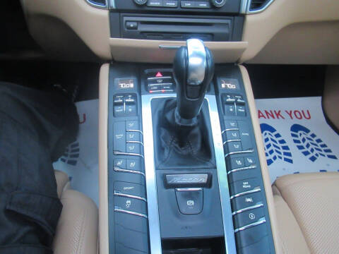 2018 Porsche Macan S