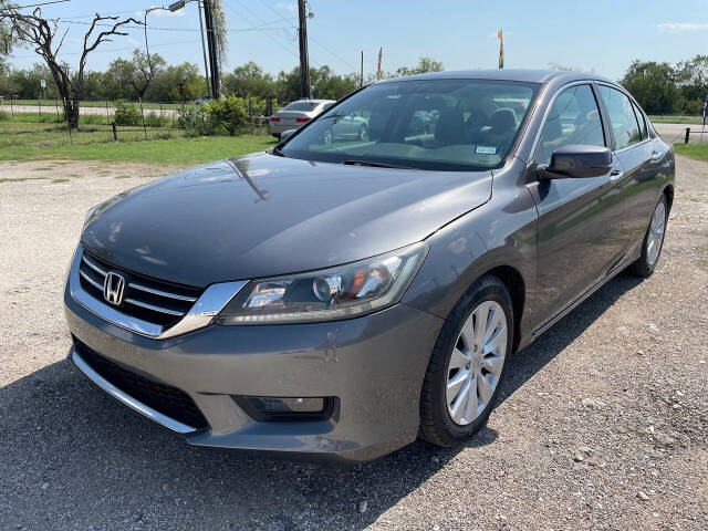 2014 Honda Accord for sale at LEE'S MOTOR CO LLC in San Antonio, TX