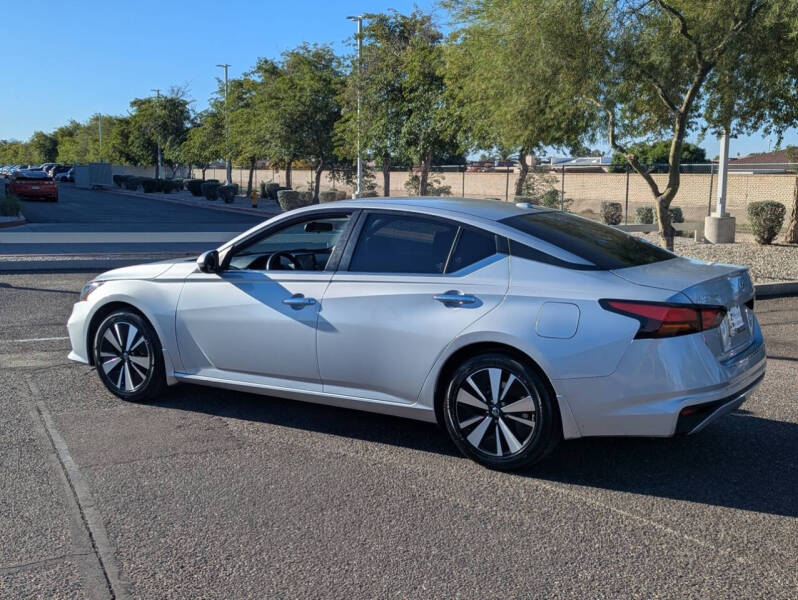 2021 Nissan Altima 2.5 SV
