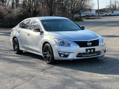 2015 Nissan Altima for sale at Payless Car Sales of Linden in Linden NJ