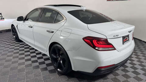 2020 Genesis G70