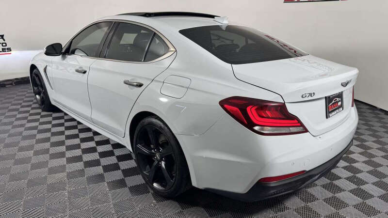 2020 Genesis G70